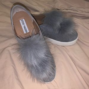 Steve Madden Pom Pom Sneakers